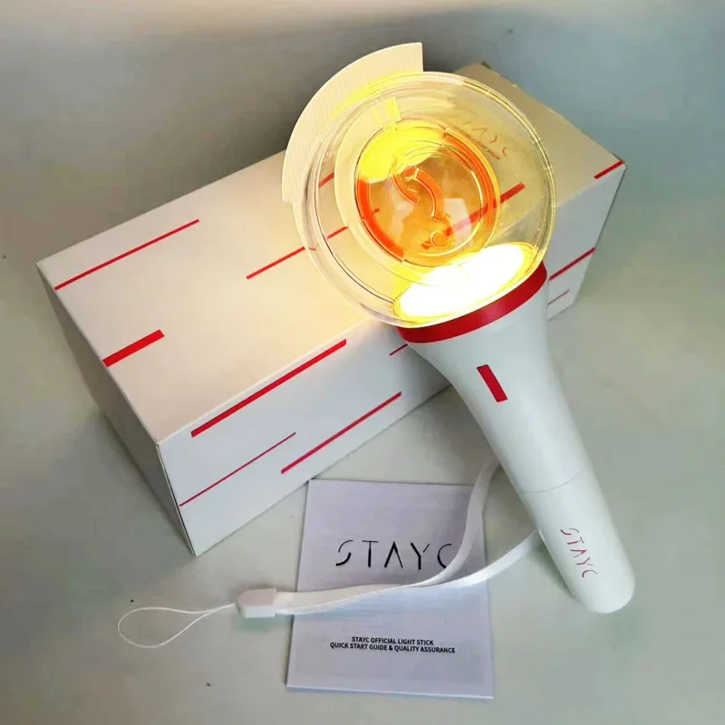 Kpop Stayc Lightstick Korea Light Stick Globe Hand Lamp Concert Lamp Hiphop Party Flash Fluorescent Toys Fans Collection Gifts
Kpop Stayc Lightstick Korea Light Stick Globe Hand Lamp Concert Lamp Hiphop Party Flash Fluorescent Toys Fans Collection Gifts