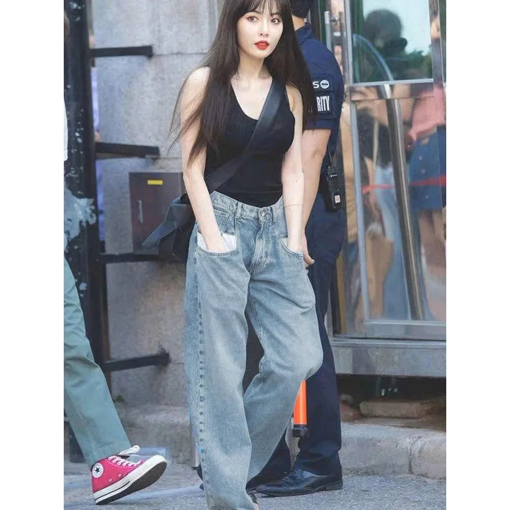 2023 New Classic White Pocket Low Rise Straight Jeans Washed Blue Loose Exposed Pocket Trousers Women
2023 New Classic White Pocket Low Rise Straight Jeans Washed Blue Loose Exposed Pocket Trousers Women