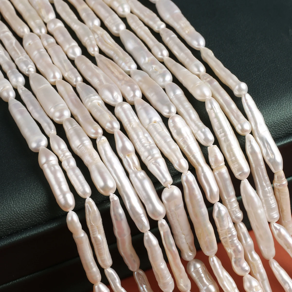 Natural Pearl Toothpick Beads Exquisite Shape Elegant Appearance for DIY Jewelry Making Handmade Bracelet Necklace Length 36cm
Natural Pearl Toothpick Beads Exquisite Shape Elegant Appearance for DIY Jewelry Making Handmade Bracelet Necklace Length 36cm