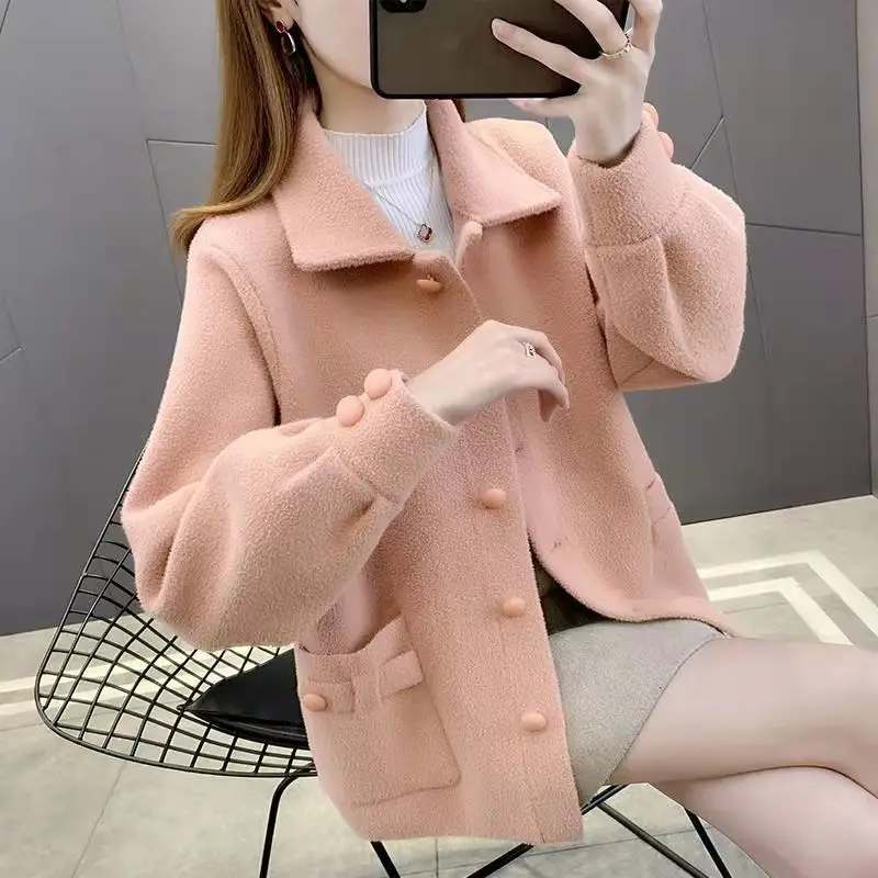 2023 Fashion Women's Artificial Mink Wool Sweater Coat Autumn and Winter Loose Sleeve Square Neck Knitted Cardigan B194
2023 Fashion Women's Artificial Mink Wool Sweater Coat Autumn and Winter Loose Sleeve Square Neck Knitted Cardigan B194