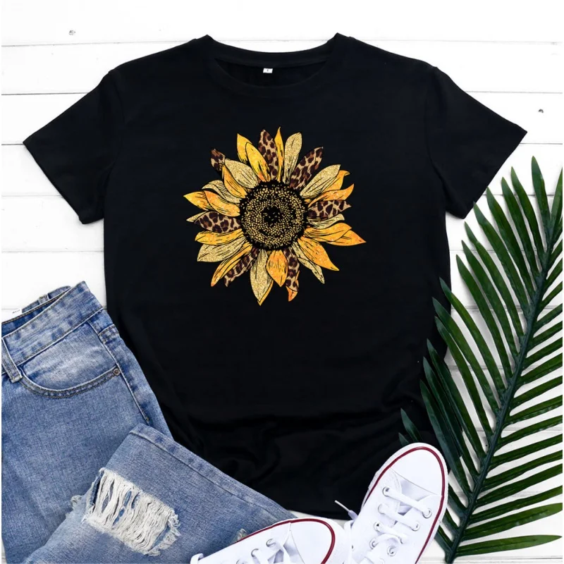 Creative Sunflower Printed graphic t shirts womens Short sleeve tee Women's cotton t-shirt clothing offer free shipping
Creative Sunflower Printed graphic t shirts womens Short sleeve tee Women's cotton t-shirt clothing offer free shipping