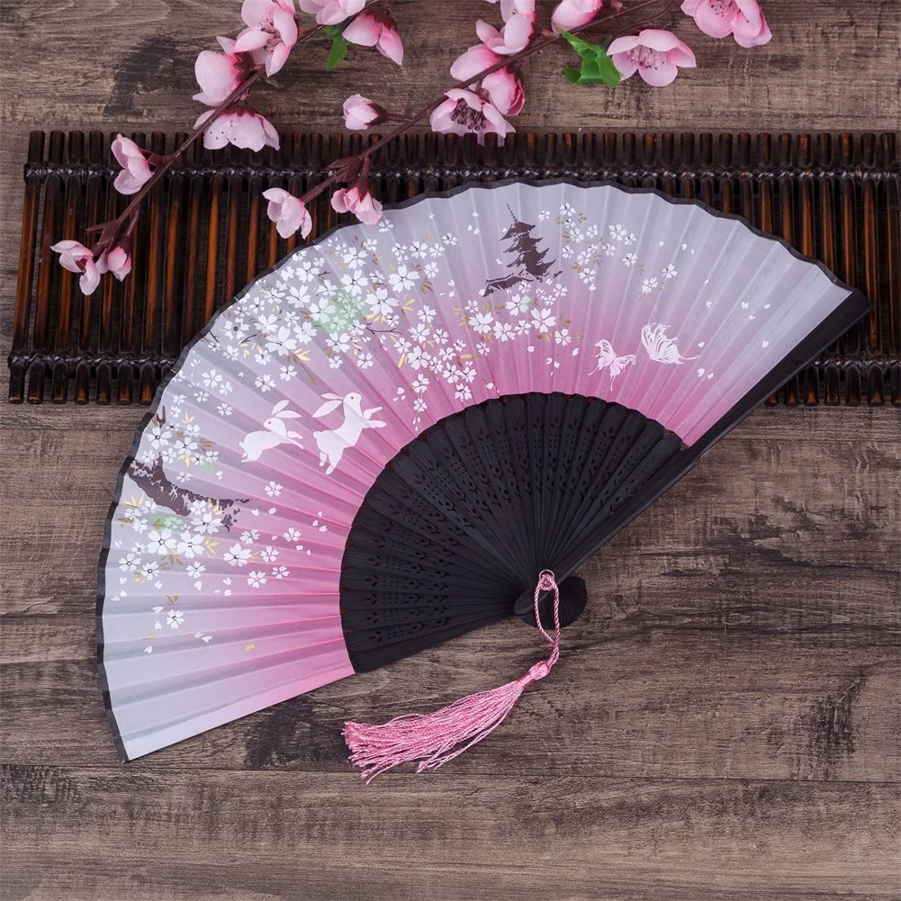 Folding Fan Holding Chinese Style Fan Sakura Pattern For Household Wedding Party Decor Hot Summer Cooling Accessories Gift
Folding Fan Holding Chinese Style Fan Sakura Pattern For Household Wedding Party Decor Hot Summer Cooling Accessories Gift