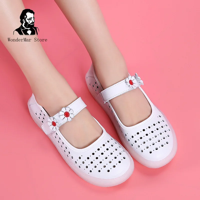 2023 spring non-slip lightweight wear-resistant shoes comfortable soft sole breathable casual white shoes nurse shoes women
2023 spring non-slip lightweight wear-resistant shoes comfortable soft sole breathable casual white shoes nurse shoes women