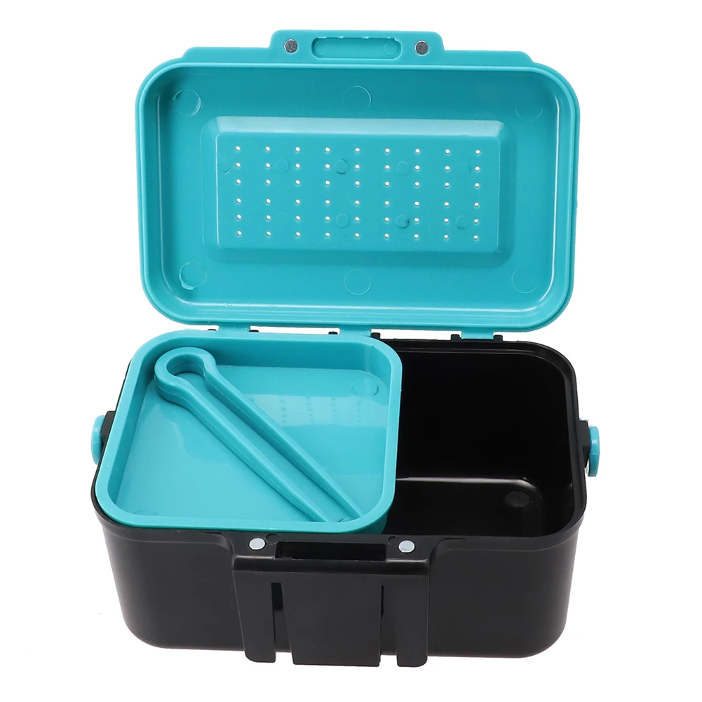 1pc Portable Bait Box With Carrying Handle Hanging Waist Live Bait Box Case Fishing Accessories Storage Magnetic Closure
1pc Portable Bait Box With Carrying Handle Hanging Waist Live Bait Box Case Fishing Accessories Storage Magnetic Closure