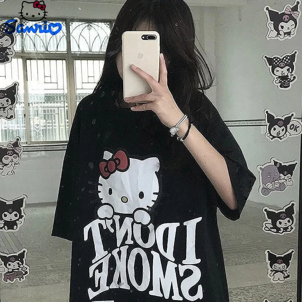 Authentic Sanrio Hello Kitty Cartoon Print T-Shirt Y2K Loose Round Girls' Summer Short Sleeve Cotton Soft and Comfortable Gift
Authentic Sanrio Hello Kitty Cartoon Print T-Shirt Y2K Loose Round Girls' Summer Short Sleeve Cotton Soft and Comfortable Gift