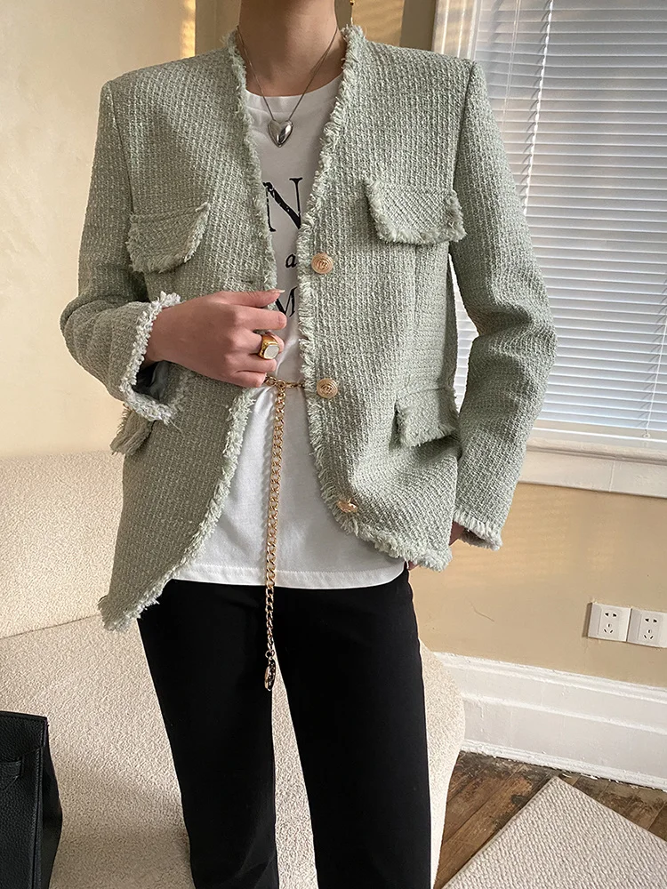 Женский твидовый пиджак свободного покроя, зеленый пиджак с V-образным вырезом и длинным рукавом, весна-осень 2023
Женский твидовый пиджак свободного покроя, зеленый пиджак с V-образным вырезом и длинным рукавом, весна-осень 2023