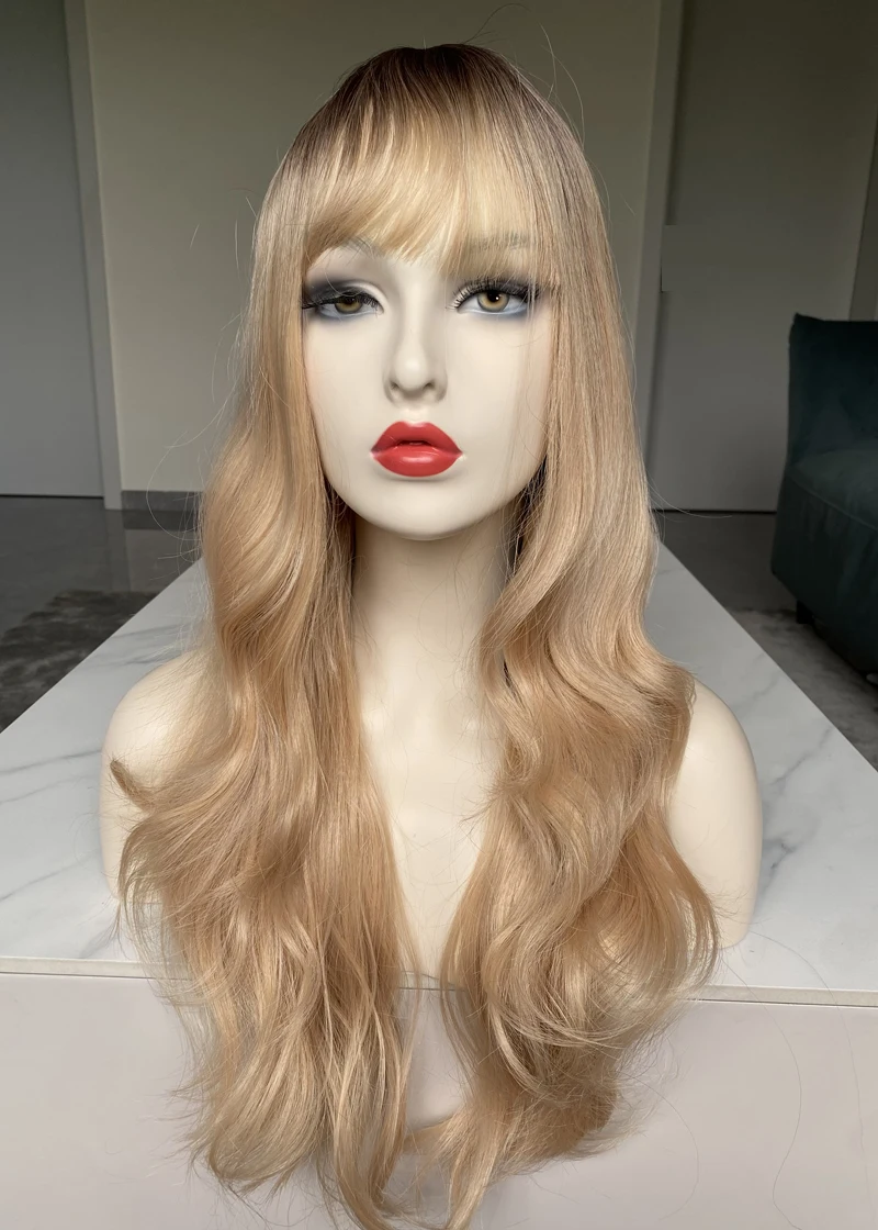 

Highlight Blonde Wig with Bang Layered Long Curly Artificial Hair Wigs Synthetic Natural Wig Female Cosplay Wig Cover