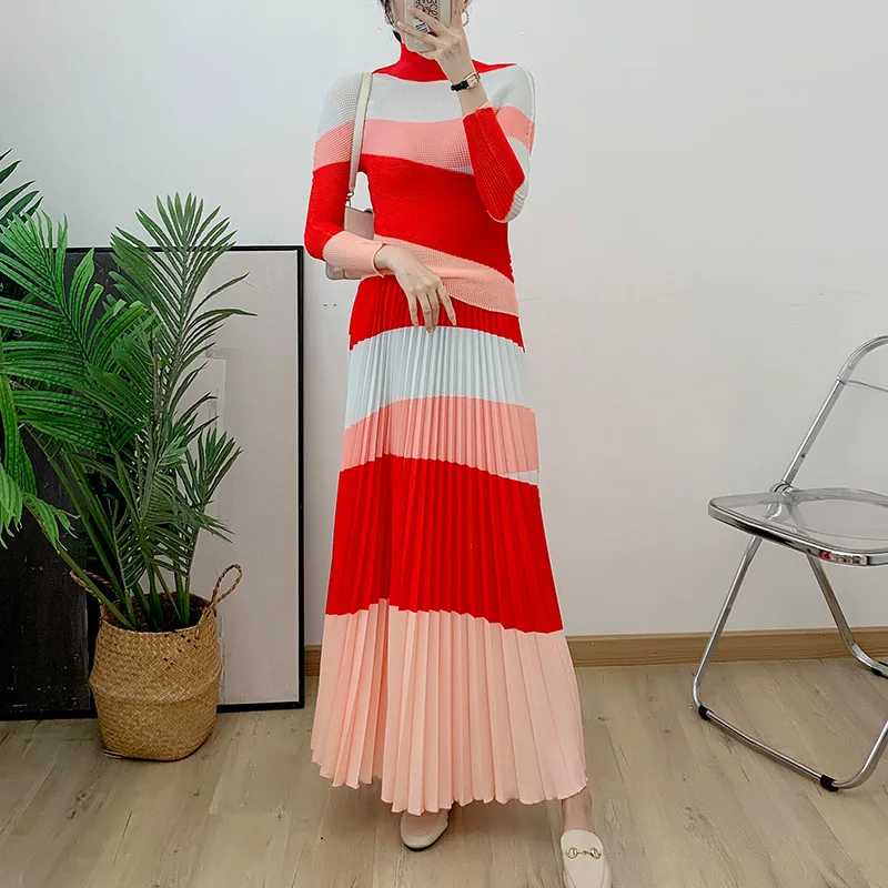 COZOK Women Striped Print Long Sleeve Slim Tops + Pleated Ankle-Length Skirt Fashion Two Piece Sets 2024 New Spring Autumn WT212
COZOK Women Striped Print Long Sleeve Slim Tops + Pleated Ankle-Length Skirt Fashion Two Piece Sets 2024 New Spring Autumn WT212