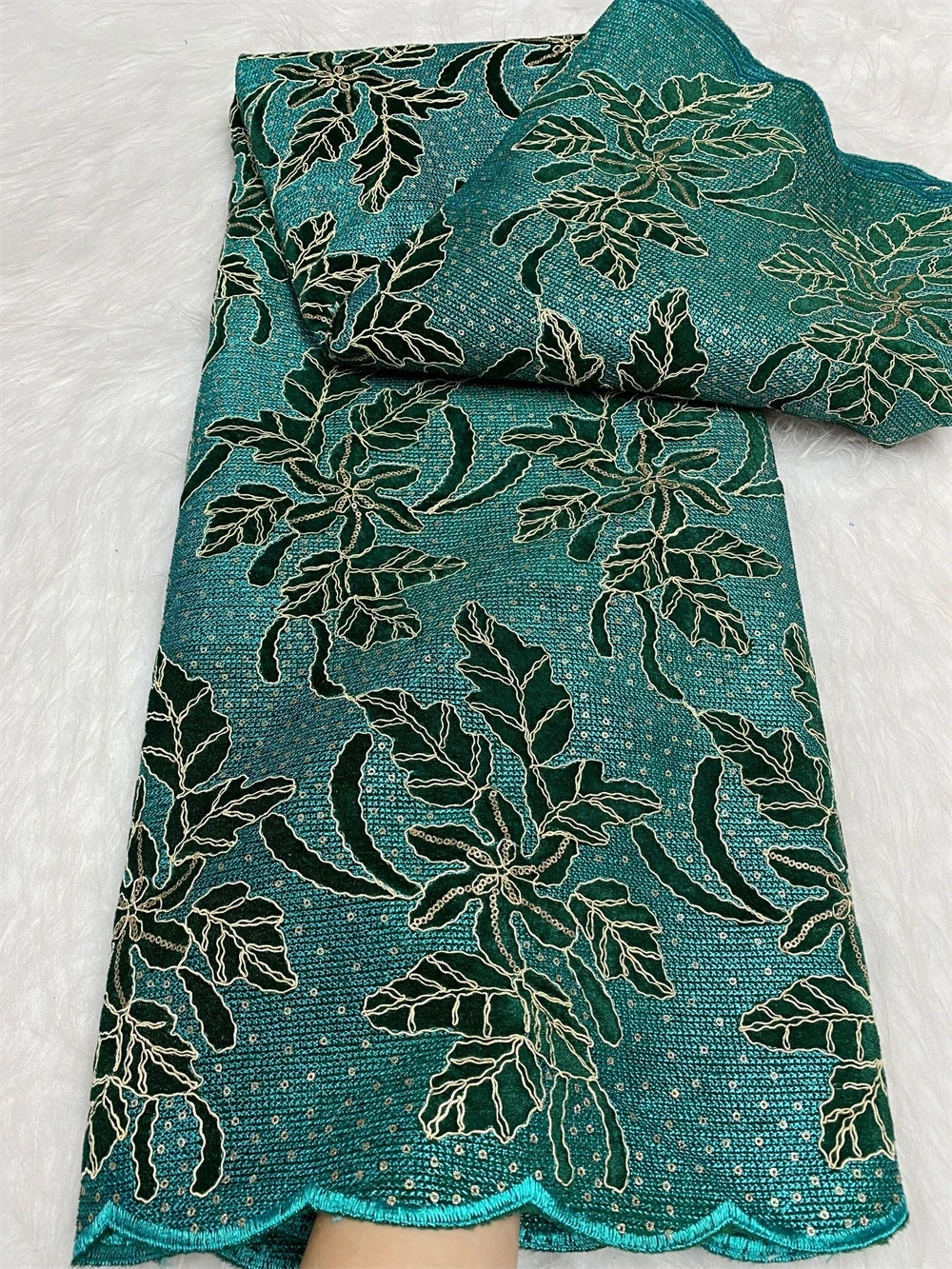 Latest African Lace Fabric 2023 High Quality Embroidery For Women Brocade Wedding Dresses Nigerian 5Yards Sequins Cotton Fabric
Latest African Lace Fabric 2023 High Quality Embroidery For Women Brocade Wedding Dresses Nigerian 5Yards Sequins Cotton Fabric