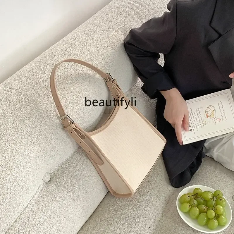 zq B Female Summer Little Sister Shoulder Bag Contrast Color Artistic Canvas Bag Simple Fashion Tote Bag
zq B Female Summer Little Sister Shoulder Bag Contrast Color Artistic Canvas Bag Simple Fashion Tote Bag