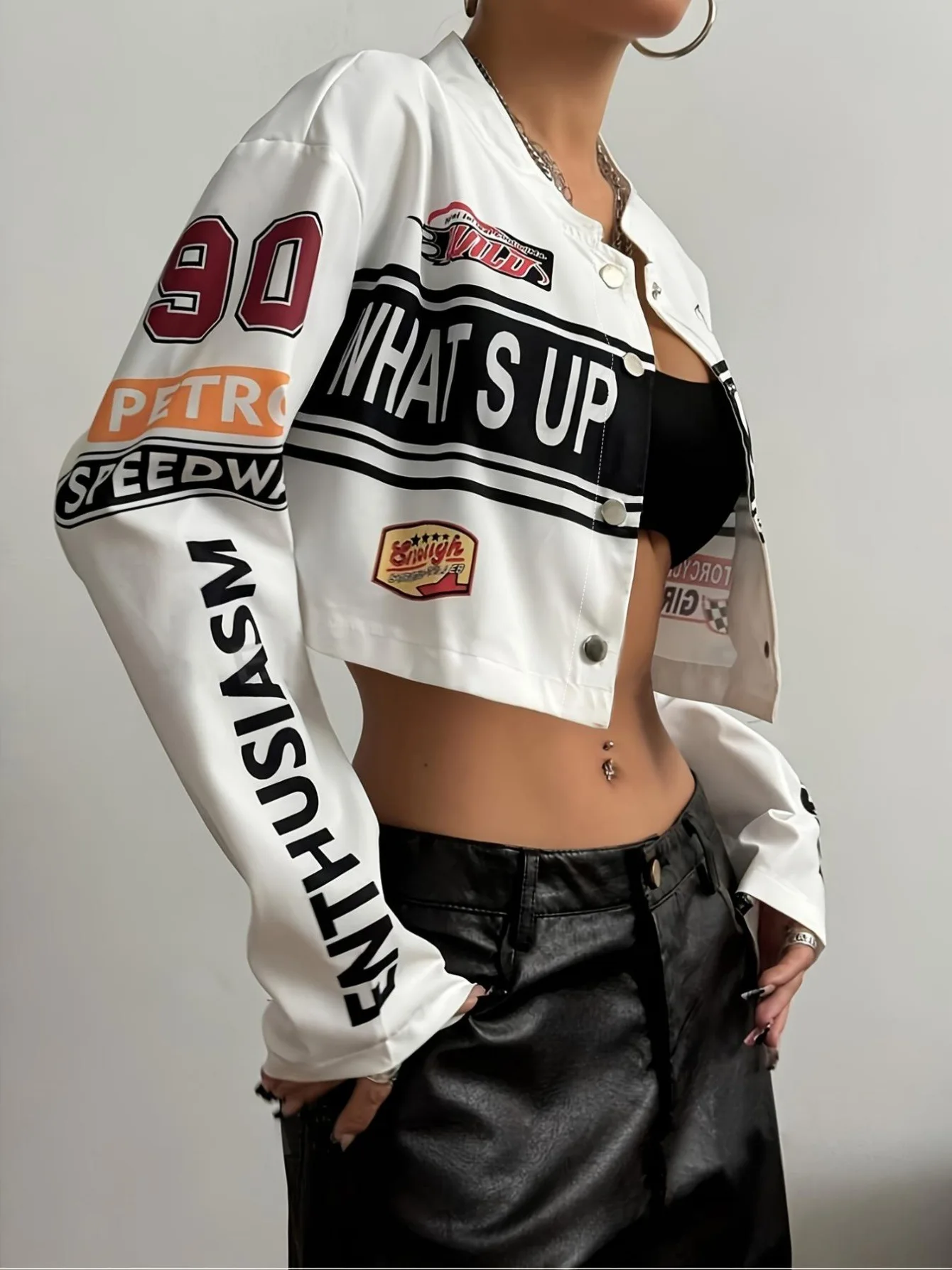 معطف نسائي منقوش بأكمام قصيرة وأكمام طويلة وظهر منخفض عصري كاجوال للدراجات النارية معطف نسائي منقوش بأكمام قصيرة وأكمام طويلة وظهر منخفض عصري كاجوال للدراجات النارية