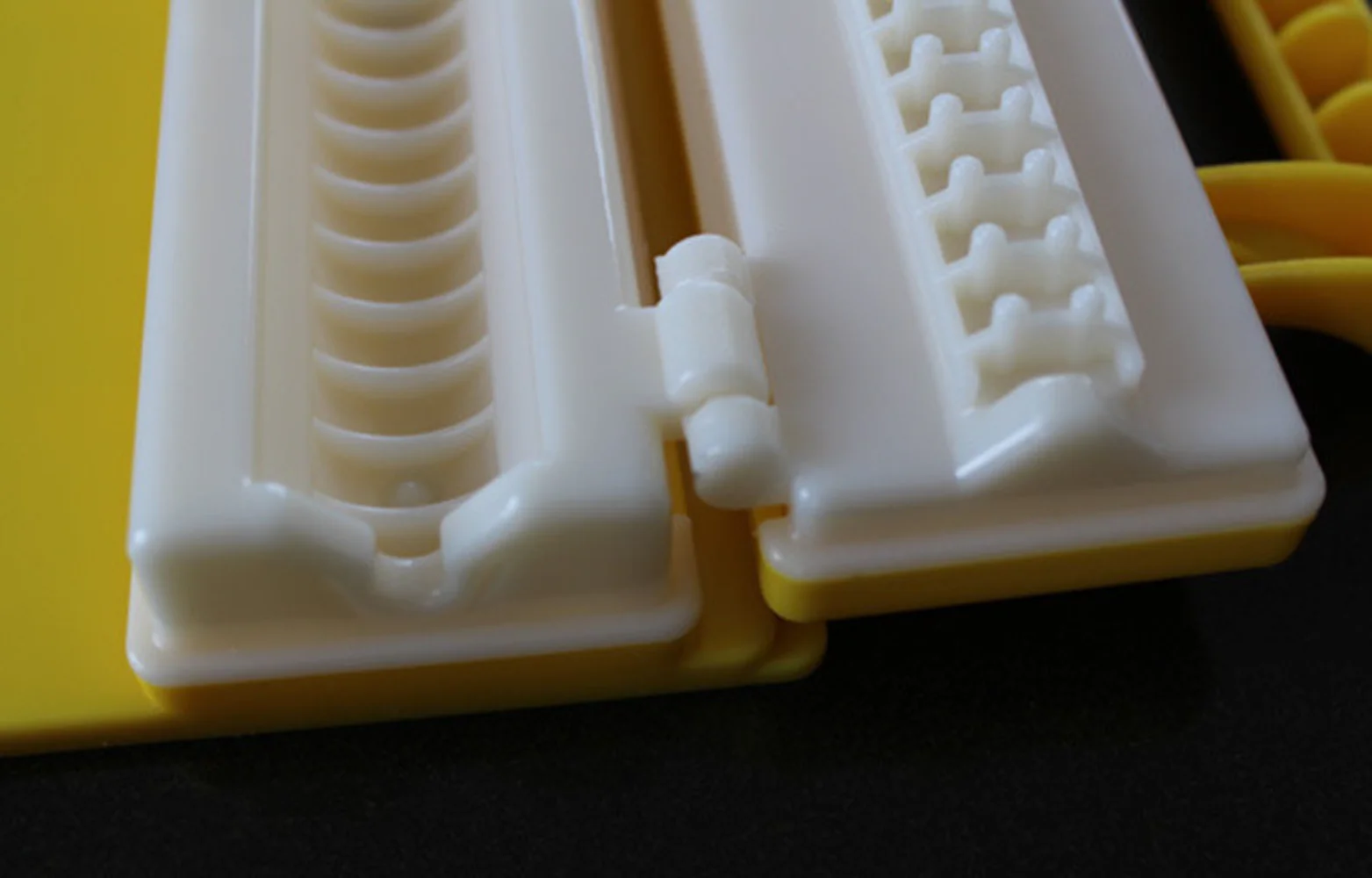 BBQ Fleisch String Maschine Grill Spieß Werkzeuge Tragbare Tofu Spieß Kebab Maker Box Maschine Grill Küche Zubehör BBQ Fleisch String Maschine Grill Spieß Werkzeuge Tragbare Tofu Spieß Kebab Maker Box Maschine Grill Küche Zubehör