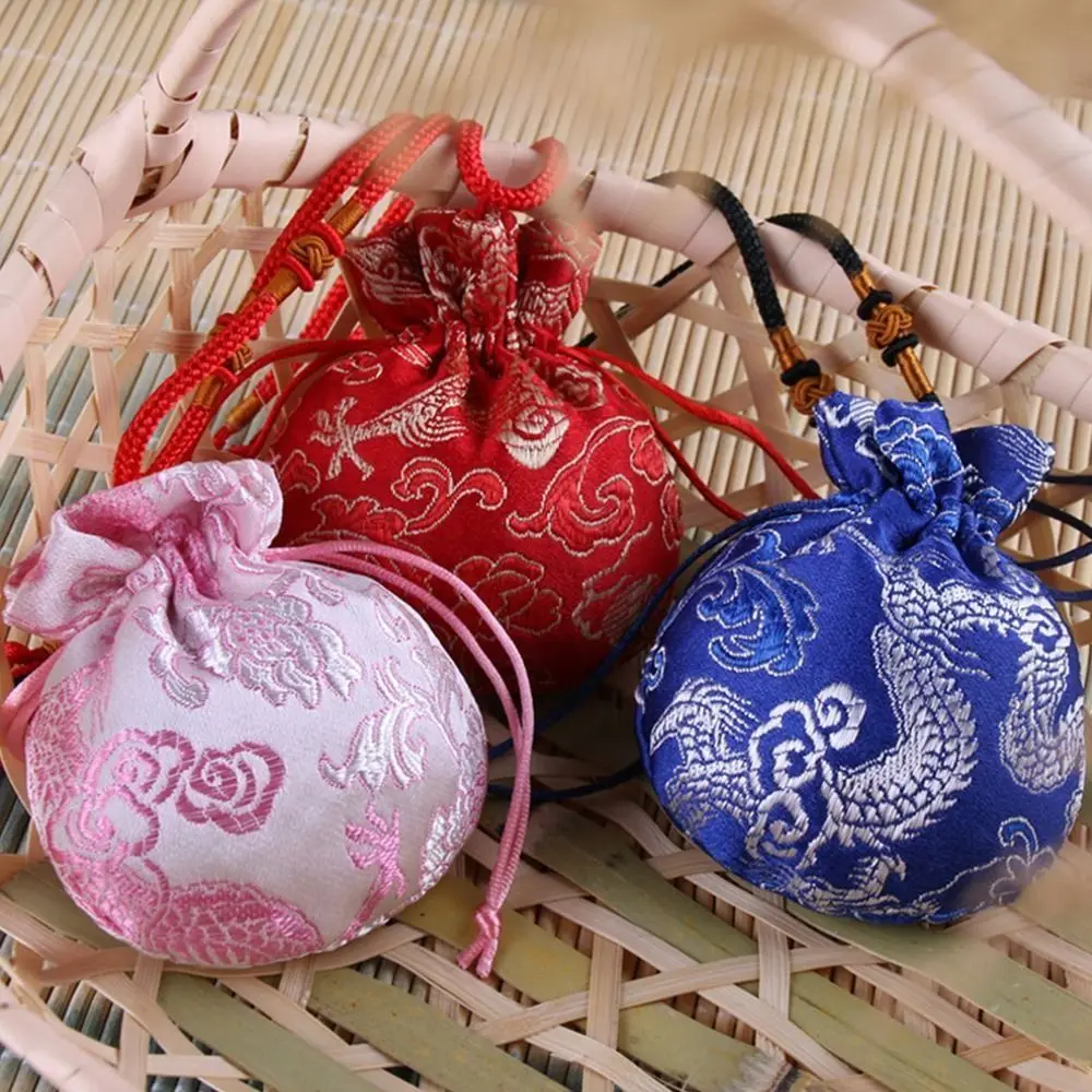 Case Cloth Drawstring Hanging Decoration Gift Pouch Multi Color Sachet Chinese Style Storage Bag Purse Pouch Women Jewelry Bag
Case Cloth Drawstring Hanging Decoration Gift Pouch Multi Color Sachet Chinese Style Storage Bag Purse Pouch Women Jewelry Bag