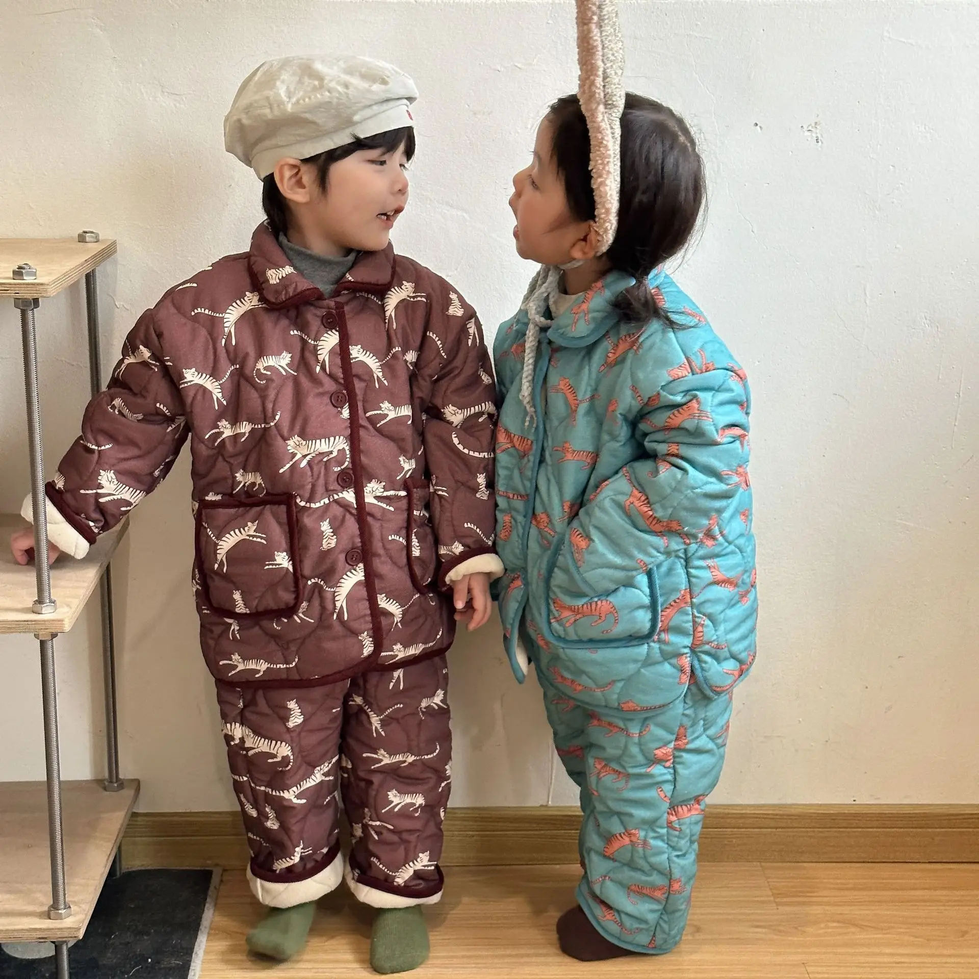 Winter Childrens Girl Plush Three-layer Cotton Pajamas Kid Girls Thick Cartoon Printed Loose Warm Homewears Baby Girl Sleepwear
Winter Childrens Girl Plush Three-layer Cotton Pajamas Kid Girls Thick Cartoon Printed Loose Warm Homewears Baby Girl Sleepwear