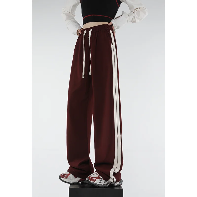 Red Womans Drawstring Sweatpants Elastic High WaistVintage Advanced Sense Straight Trouser American Style Baggy Stripe Pants
Red Womans Drawstring Sweatpants Elastic High WaistVintage Advanced Sense Straight Trouser American Style Baggy Stripe Pants