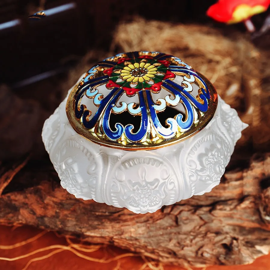 

Porcelain Incense Burner Ornament Modern Gift Chinese Lotus Incense Burner Decoration Oriental Traditional Incenso Home Decor