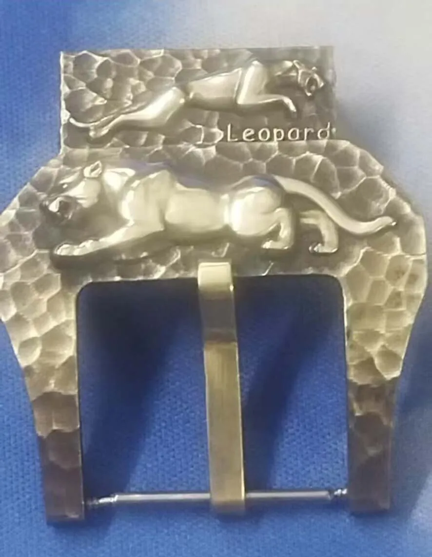 1 Set Handmade Bronze Watch Strap Buckle 22mm,24mm Bronze Watch Strap Accessories, Strap Buckle
1 Set Handmade Bronze Watch Strap Buckle 22mm,24mm Bronze Watch Strap Accessories, Strap Buckle