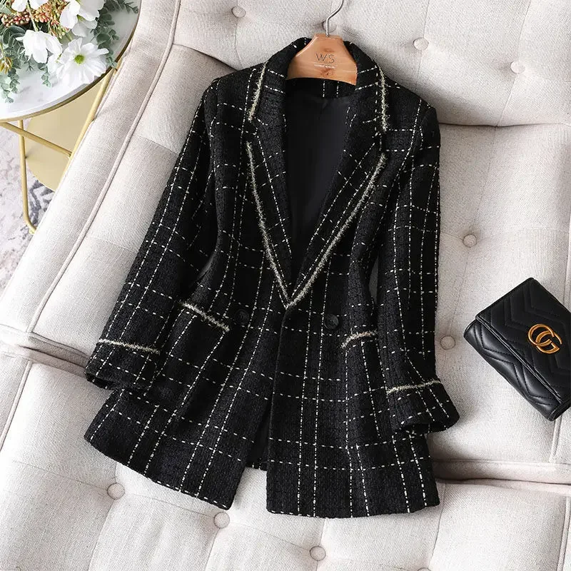 Oversized Plaid Tweed Jacket 2023 Korean Fashion Long Sleeve Blazer Coat Office Lady Elegant Single Button Outwear Plus Size
Oversized Plaid Tweed Jacket 2023 Korean Fashion Long Sleeve Blazer Coat Office Lady Elegant Single Button Outwear Plus Size
