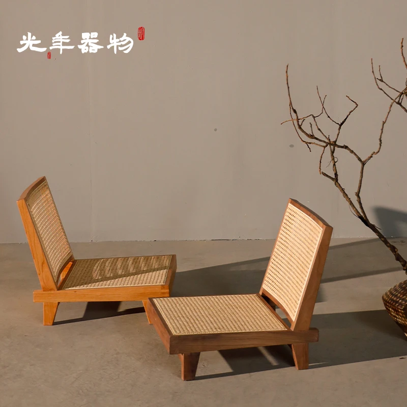 New Chinese style tatami chair solid wood black walnut legless bay window chair Japanese style with backrest seat, stool and roo
New Chinese style tatami chair solid wood black walnut legless bay window chair Japanese style with backrest seat, stool and roo