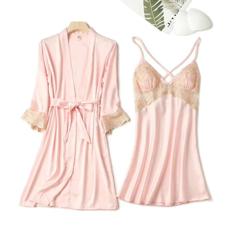 Сексуальная кружевная ночная рубашка в стиле пэчворк, новинка, женская ночная рубашка на тонких бретельках, повседневный свободный халат, одежда для сна 
Сексуальная кружевная ночная рубашка в стиле пэчворк, новинка, женская ночная рубашка на тонких бретельках, повседневный свободный халат, одежда для сна