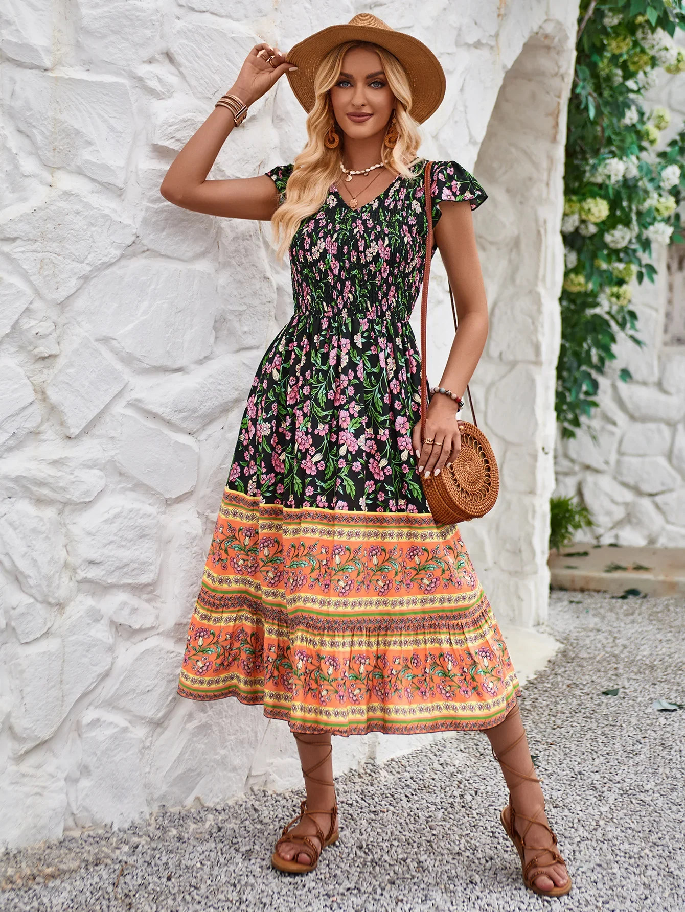 Fashion Boho V-neck Print Womens Dresses Floral Summer Dress for Women Flying Sleeve High Waist Long Dress Casual Lady Vestidos
Fashion Boho V-neck Print Womens Dresses Floral Summer Dress for Women Flying Sleeve High Waist Long Dress Casual Lady Vestidos