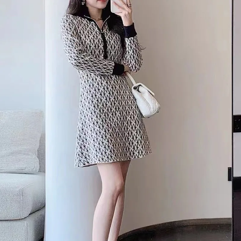 Women's Vintage Geometric Design Knitted Dress, Long Sleeve Jersey Dresses, 94012
Women's Vintage Geometric Design Knitted Dress, Long Sleeve Jersey Dresses, 94012