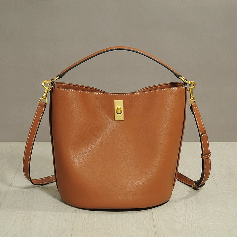 New bucket bag leather large capacity handbag casual Tote bun mother bag shoulder crossbody bag
New bucket bag leather large capacity handbag casual Tote bun mother bag shoulder crossbody bag