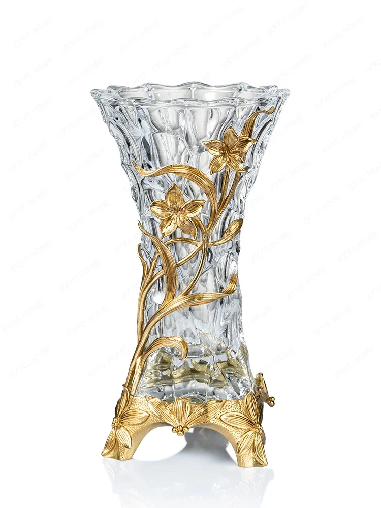 Crystal glass inlaid with copper vase ornaments Living room flower vases Luxury luxury porch furnishings
Crystal glass inlaid with copper vase ornaments Living room flower vases Luxury luxury porch furnishings