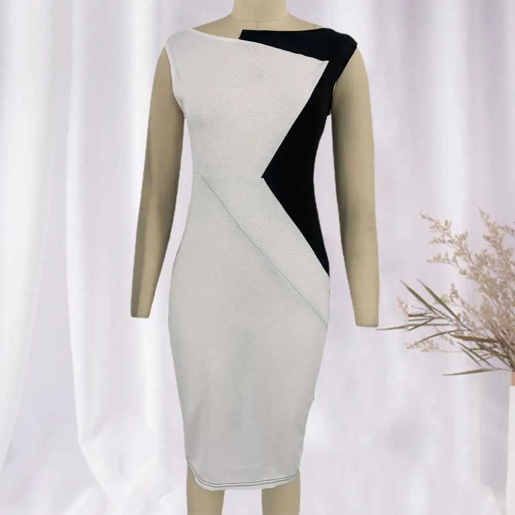 Color Matching Dress Elegant Midi Dress with Color Matching Patchwork Back Split Formal Office Style for Women Solid Color
Color Matching Dress Elegant Midi Dress with Color Matching Patchwork Back Split Formal Office Style for Women Solid Color