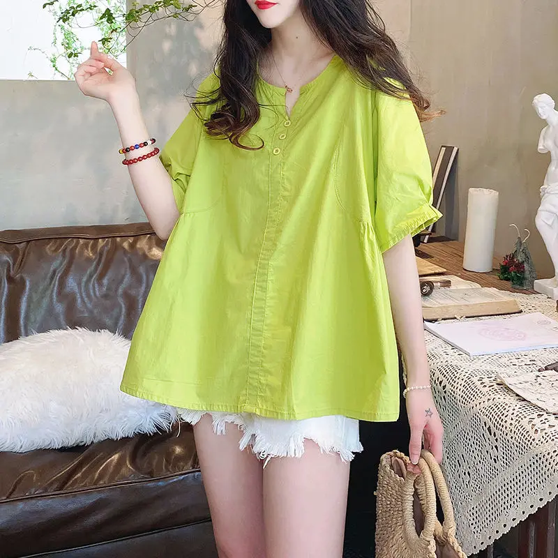 New Women's Short-sleeved Solid Color Shirt Women's Summer Korean Version Loose All-match V-neck Lantern Sleeve Blouse Women
New Women's Short-sleeved Solid Color Shirt Women's Summer Korean Version Loose All-match V-neck Lantern Sleeve Blouse Women