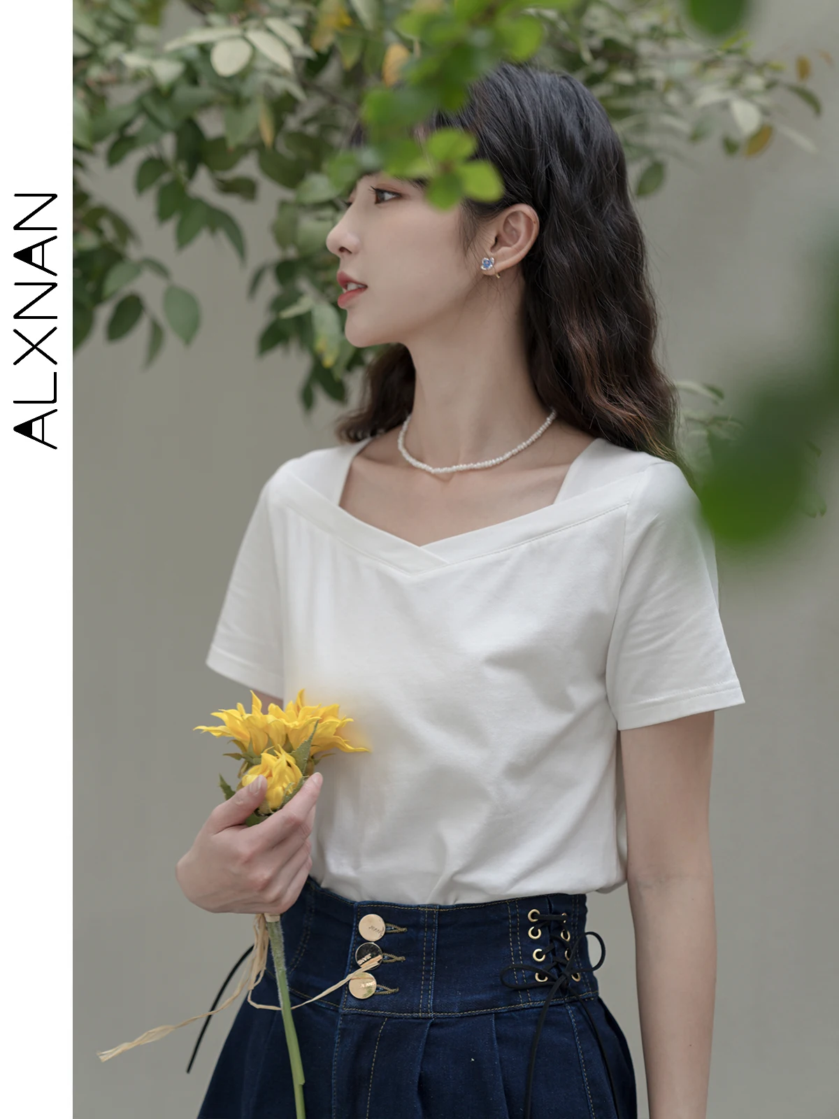ALXNAN Women's Short Sleeve Fashion T-shirt 2024 Spring Summer New Casual Solid Tee Female French Temperamental Tops LXN17838
ALXNAN Women's Short Sleeve Fashion T-shirt 2024 Spring Summer New Casual Solid Tee Female French Temperamental Tops LXN17838