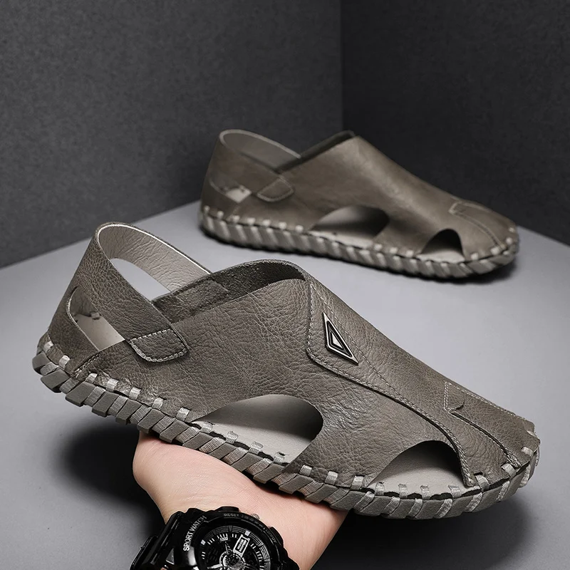 Mens Sandals Summer Casual Luxury Male Slippers Fisherman Outdoor Platform Leather Beach Shoes Fashion Walking Sport Flat
Mens Sandals Summer Casual Luxury Male Slippers Fisherman Outdoor Platform Leather Beach Shoes Fashion Walking Sport Flat