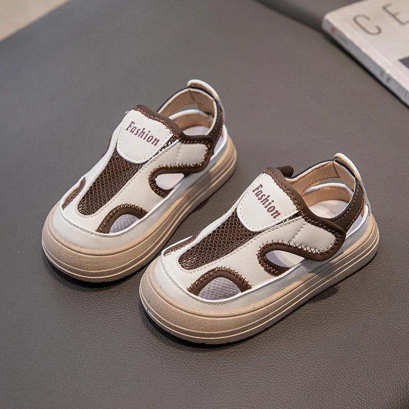 Boys' Casual Sandals 2024 Summer New Soft Sole Shoes Fashion Baotou Hollow Sandals Beach Sandals 3662
Boys' Casual Sandals 2024 Summer New Soft Sole Shoes Fashion Baotou Hollow Sandals Beach Sandals 3662