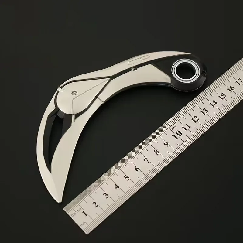 

16cm Valorant Ion Karambit Weapon Model Claw Knife Toy Sword Cosplay Game Peripheral Metal Katana Gifts for Boys Collection Doll