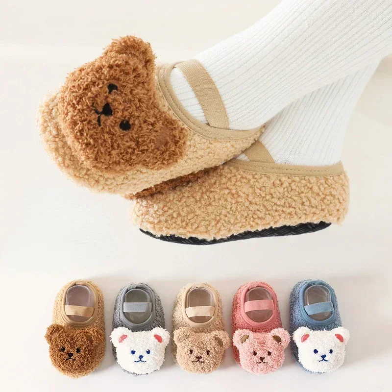 Cartoon Bear Baby Shoes Winter Thick Warm Newborn Shoes Non-slip Soled Soft Plush Toddler Kids Boy Girls Infant First Walkers
Cartoon Bear Baby Shoes Winter Thick Warm Newborn Shoes Non-slip Soled Soft Plush Toddler Kids Boy Girls Infant First Walkers