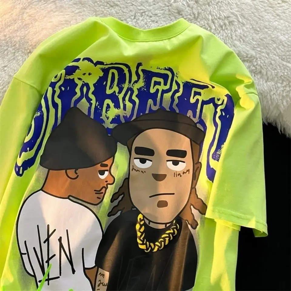Trendy brand ins summer new t-shirts for men and women loose European and American street hip-hop couple wear half-sleeved top
Trendy brand ins summer new t-shirts for men and women loose European and American street hip-hop couple wear half-sleeved top