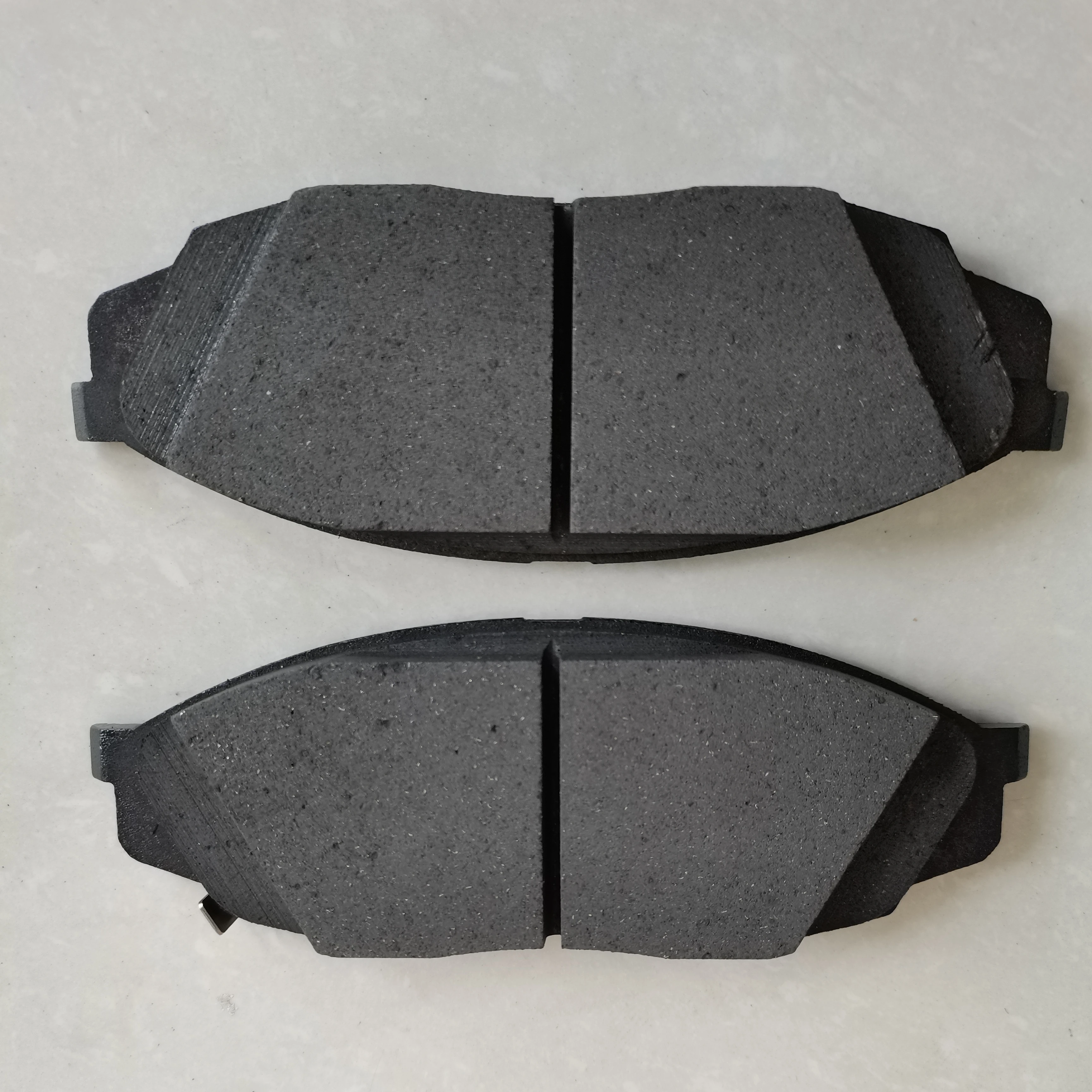 

China Original Front Left Brake Pads For Changan UNI-K 2.0T 2021 CD569F260301-1200