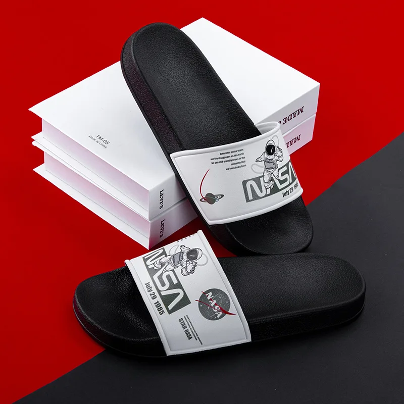 2022 Summer Sides Slippers Fashion Printed Cartoon Home Slippers Large Size 47 Outdoor Beach Sandal for men Zapatos de Hombre
2022 Summer Sides Slippers Fashion Printed Cartoon Home Slippers Large Size 47 Outdoor Beach Sandal for men Zapatos de Hombre
