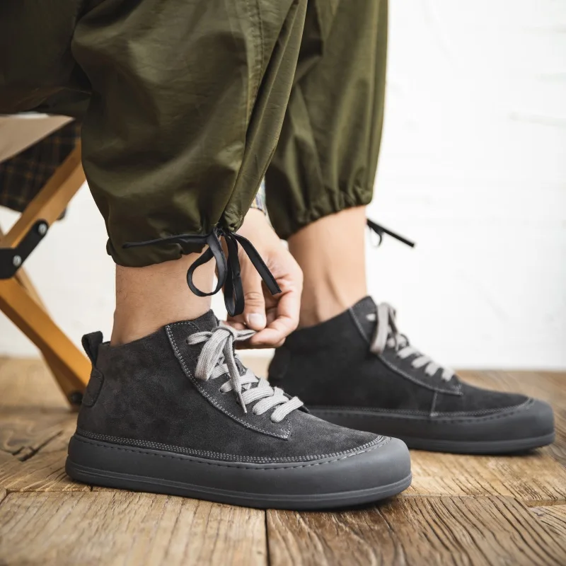 Autumn Winter Men's shoes Genuine Leather Boots Soft Anti-slip Male Slip on Casual Shoes Handmade Shoes for men sneakers
Autumn Winter Men's shoes Genuine Leather Boots Soft Anti-slip Male Slip on Casual Shoes Handmade Shoes for men sneakers