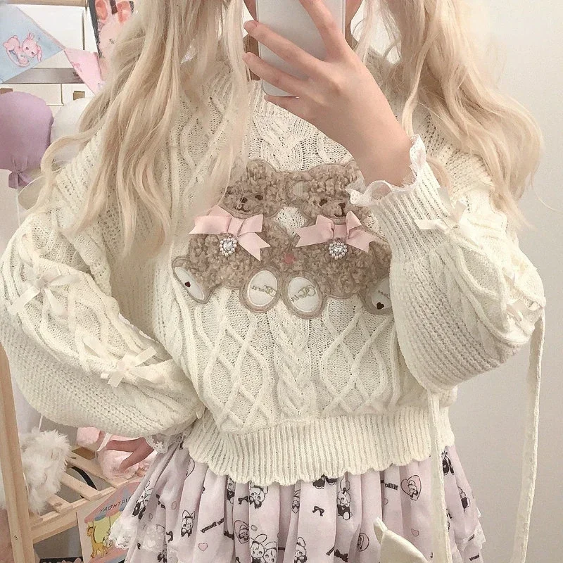 Vintage Sweet Lolita Style Knitted Pullover Girls Cute Plush Cartoon Bear Embroidery Bow Sweater Women Harajuku Knitwear Tops
Vintage Sweet Lolita Style Knitted Pullover Girls Cute Plush Cartoon Bear Embroidery Bow Sweater Women Harajuku Knitwear Tops