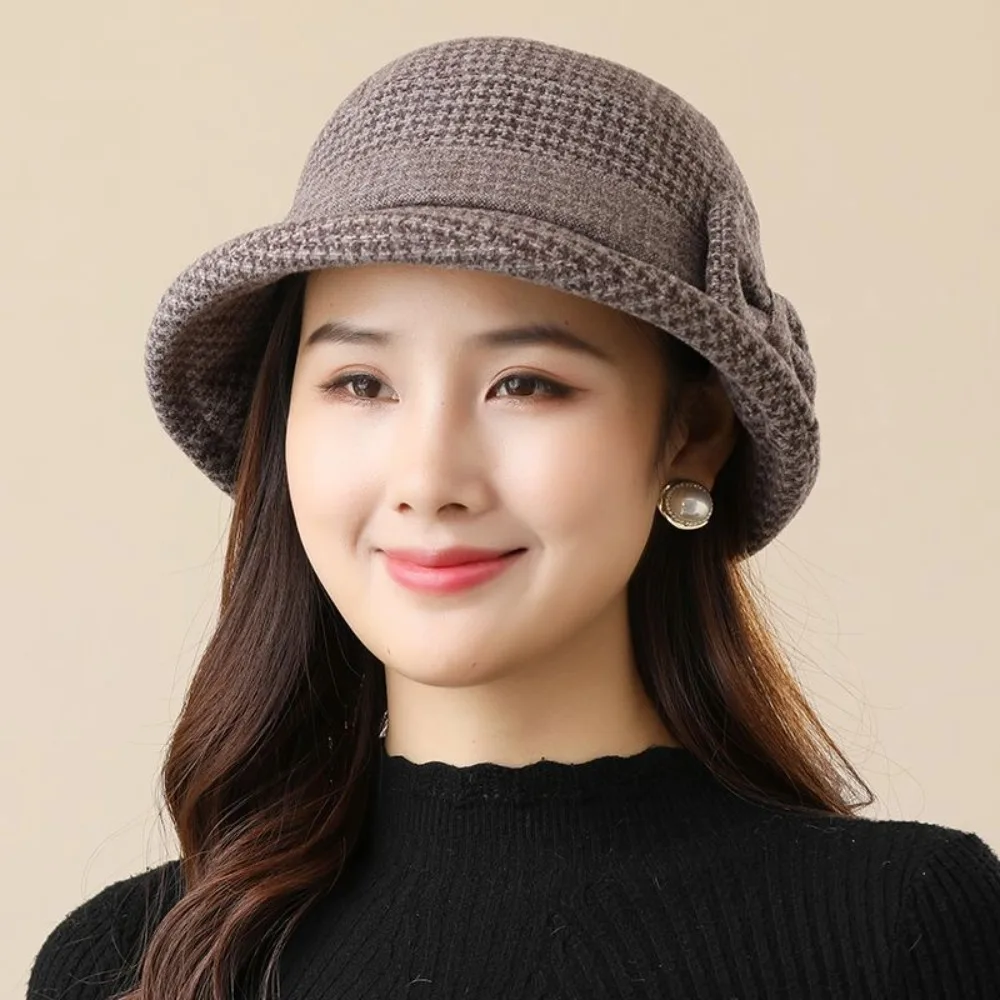Plush Winter Warm Basin Hat Elegant Bow Knot Dacron Thickened Top Hat Fisherman's Cloth Hat
Plush Winter Warm Basin Hat Elegant Bow Knot Dacron Thickened Top Hat Fisherman's Cloth Hat