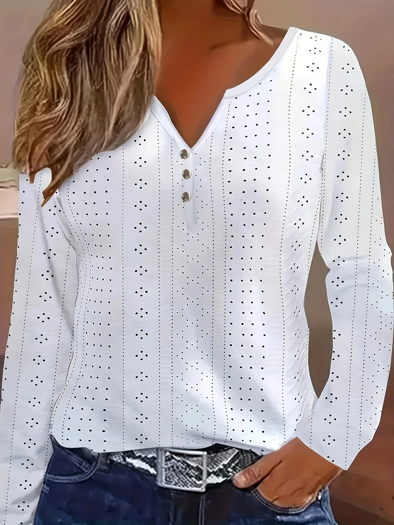Elegant Women's Solid V-Neck Large Long Sleeve Shirt Autumn/Winter Office Lady Fashion Hollow Out Splice Blouse Women Top XL-5XL
Elegant Women's Solid V-Neck Large Long Sleeve Shirt Autumn/Winter Office Lady Fashion Hollow Out Splice Blouse Women Top XL-5XL