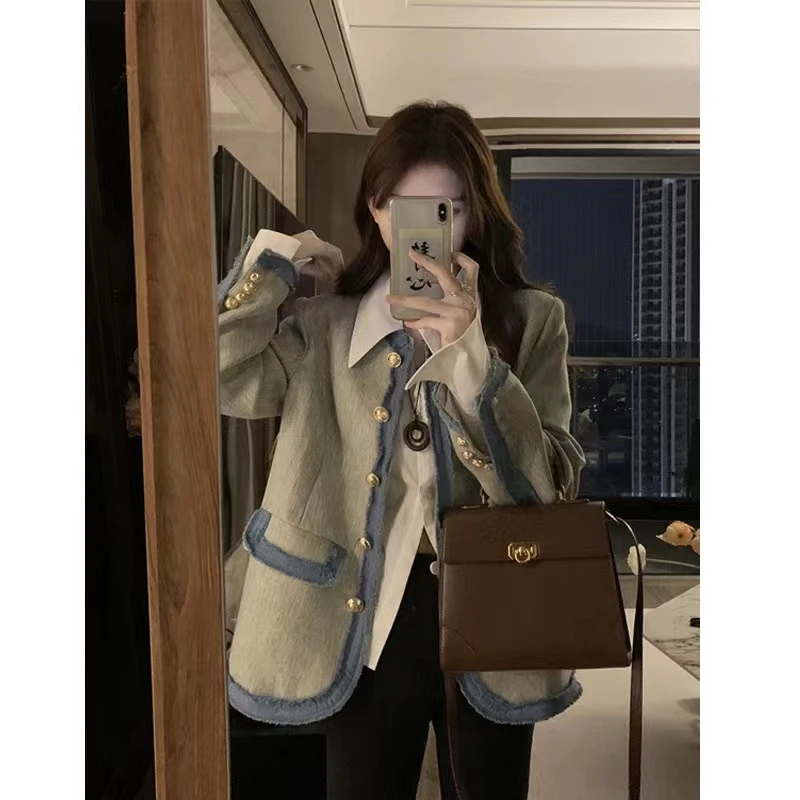 Women's Autumn Small Fragrance Style Denim Splice Short Blazers Suit Coats Retro Casual Loose Tassel Splice Old Blazers Coats
Women's Autumn Small Fragrance Style Denim Splice Short Blazers Suit Coats Retro Casual Loose Tassel Splice Old Blazers Coats