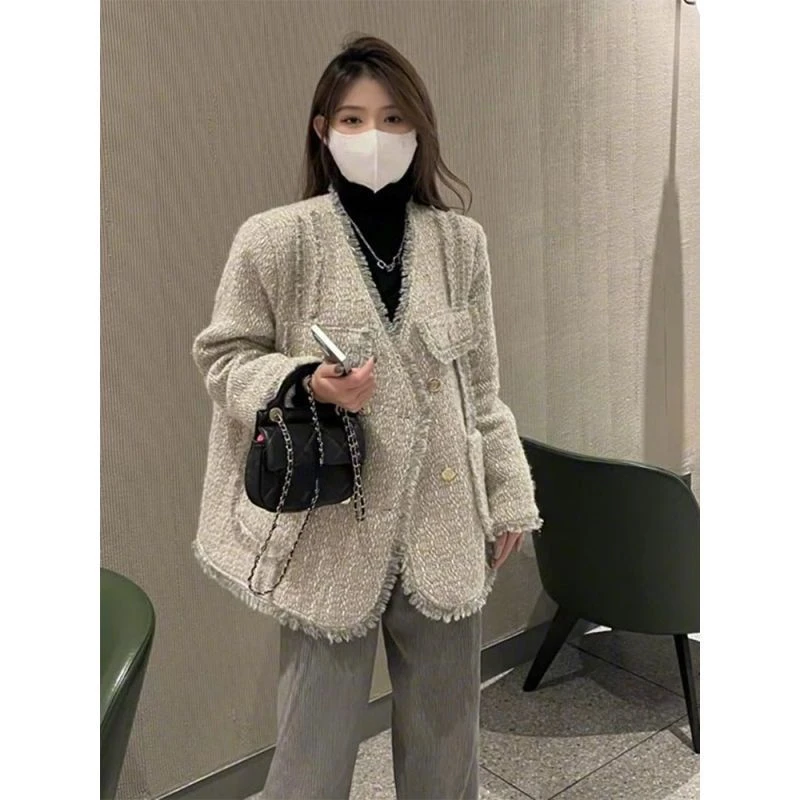 Pockets Female Outerwear Chic Autumn Winter Woolen Coat Windbreaker Long Sleeve Double Breasted Coats V2
Pockets Female Outerwear Chic Autumn Winter Woolen Coat Windbreaker Long Sleeve Double Breasted Coats V2