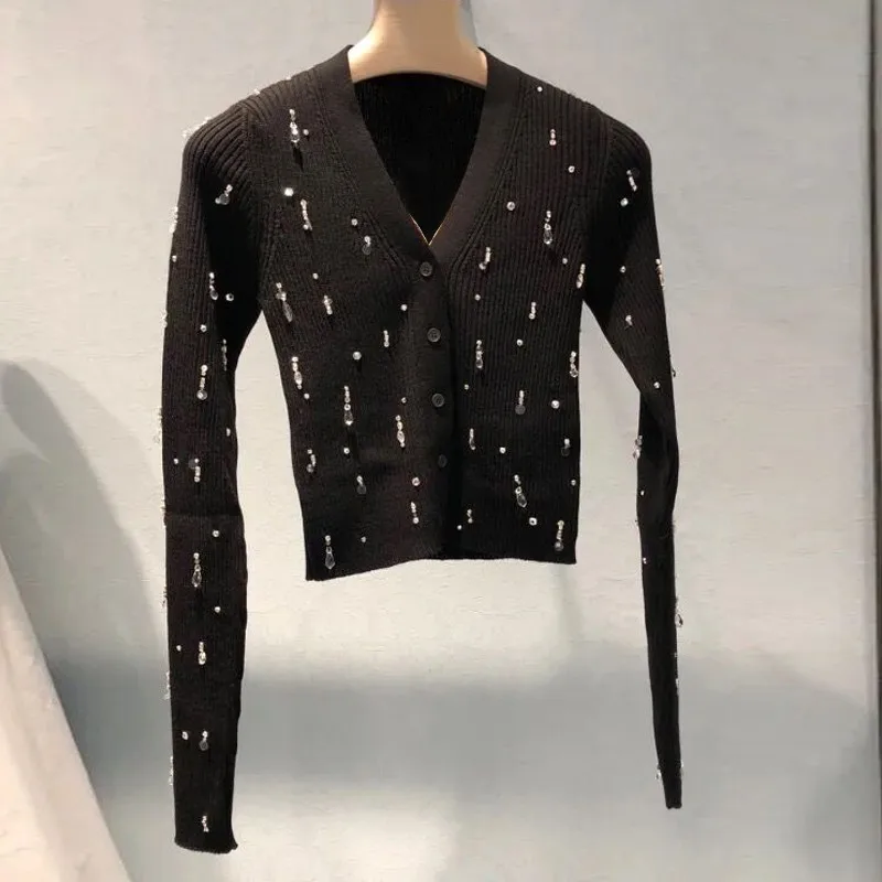 Miu Beaded Diamond Long-sleeved Knitted Cardigan V-neck All-match Black Slim Early Autumn New Short Sweater Women with Logo
Miu Beaded Diamond Long-sleeved Knitted Cardigan V-neck All-match Black Slim Early Autumn New Short Sweater Women with Logo