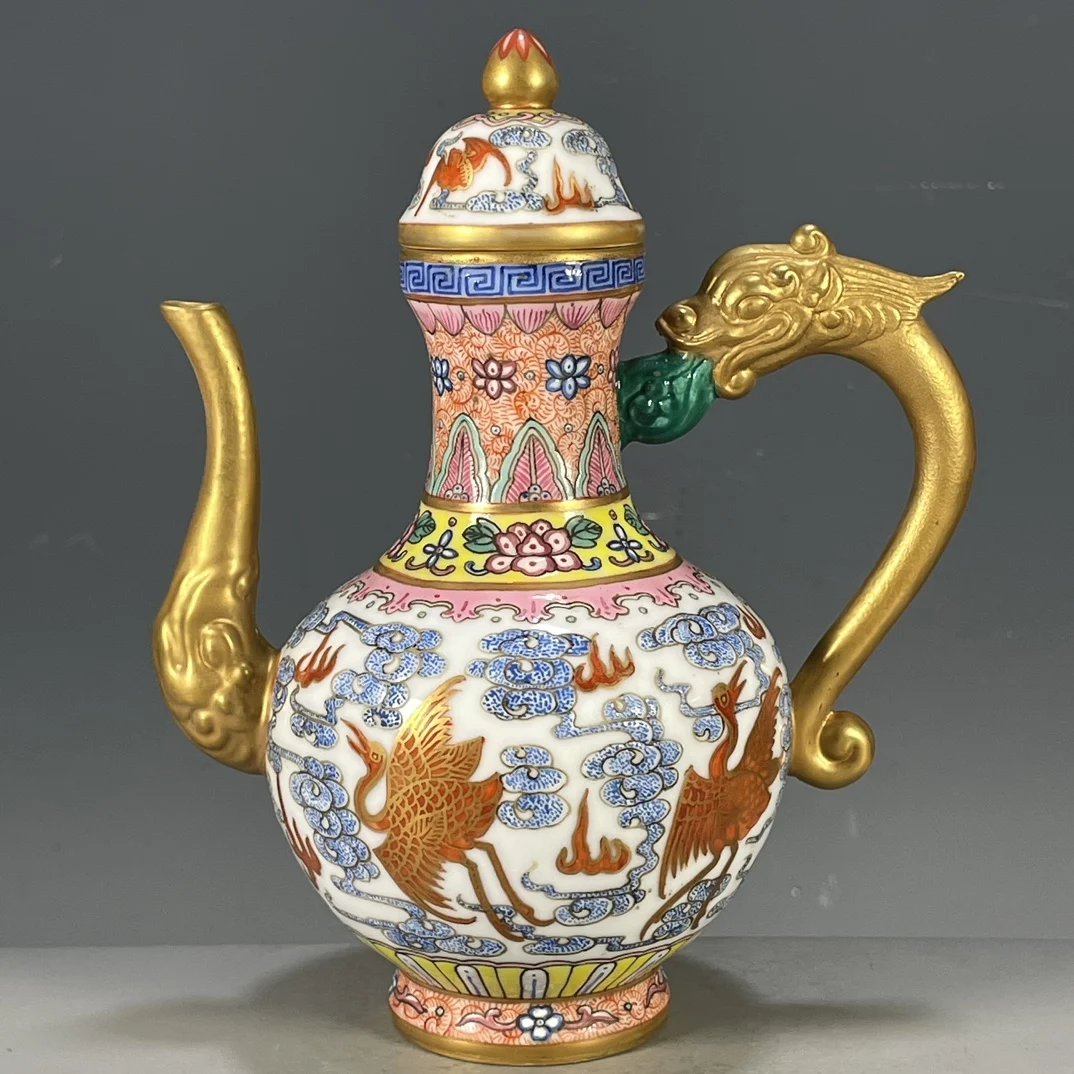 Famille rose crane pattern gold-plated Arhat wine pot decorations wine gilded ornamental antiques collectionChinese style
Famille rose crane pattern gold-plated Arhat wine pot decorations wine gilded ornamental antiques collectionChinese style