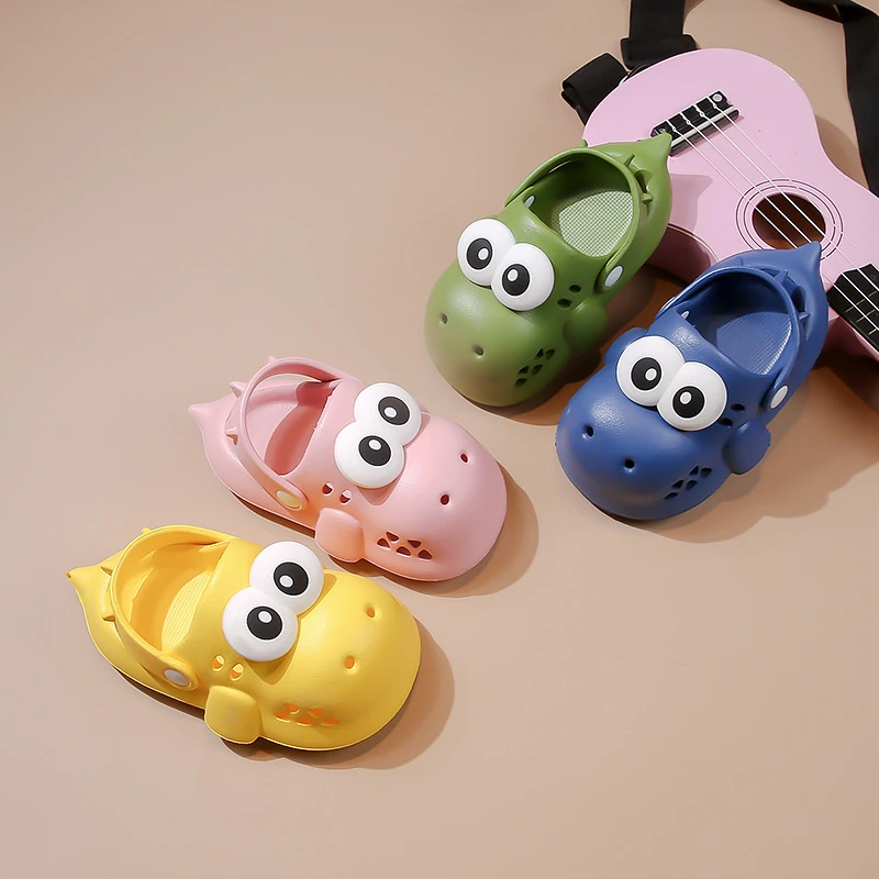 

Slippers Children's Hole Shoes New Cartoon EVA Slippers Home Soft Outwear Non Slip Girls' Slipper Sandals Shoes Kids