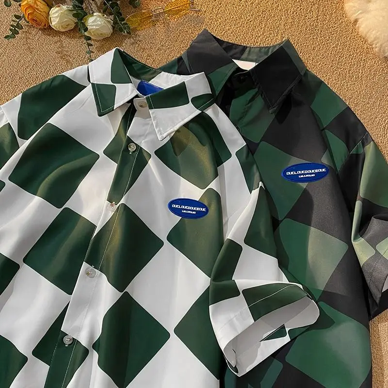 Extra large size Harajuku design niche plaid short sleeved shirt for men and women loose lazy style Polo collar shirt T-shirt
Extra large size Harajuku design niche plaid short sleeved shirt for men and women loose lazy style Polo collar shirt T-shirt