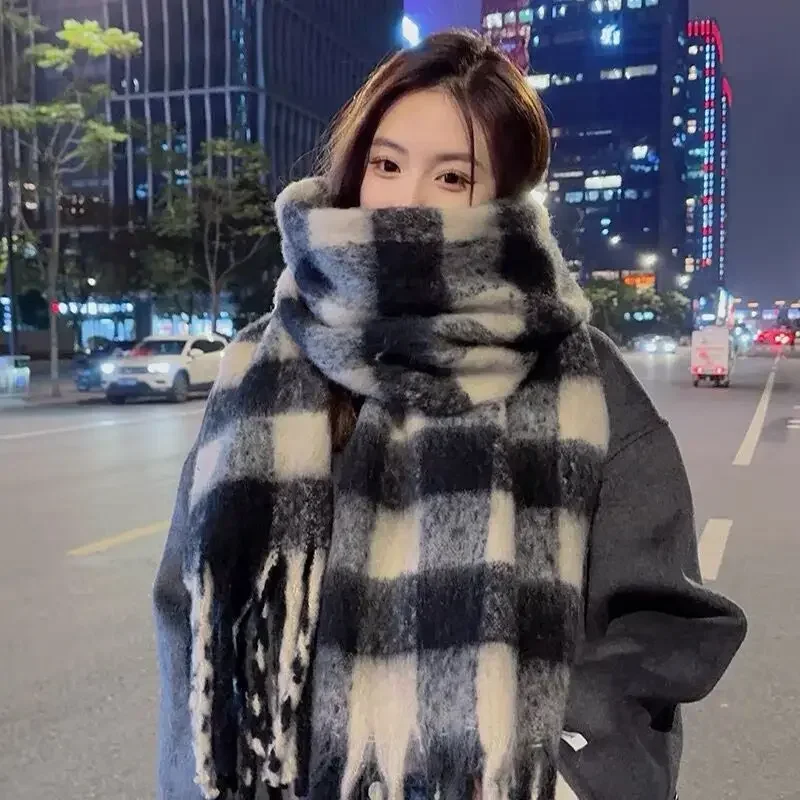 2023 New Autumn and Winter Plush Plaid Scarf for Women, Winter Korean Style Versatile High-end Shawl Thickened Warm Scarf
2023 New Autumn and Winter Plush Plaid Scarf for Women, Winter Korean Style Versatile High-end Shawl Thickened Warm Scarf