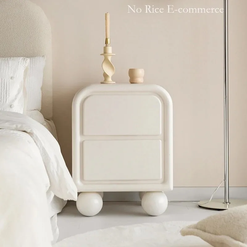 

Белые ночные столики в скандинавском стиле, спальная комната, современный угловой прикроватный столик, деревянная маленькая мебель с двумя выдвижными ящиками
